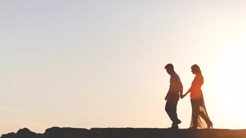 5 Quiet Signs Your Relationship is Emotionally Secure