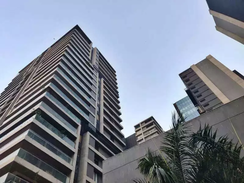 Ahmedabad Approves 17 Skyscrapers, Generates ₹250 Crore Revenue