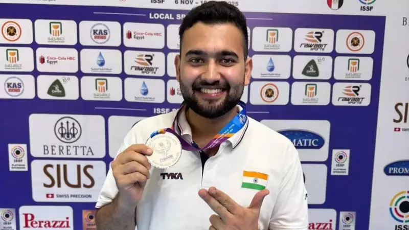 Anish Bhanwala Wins Silver at ISSF World Championships with 28 Points