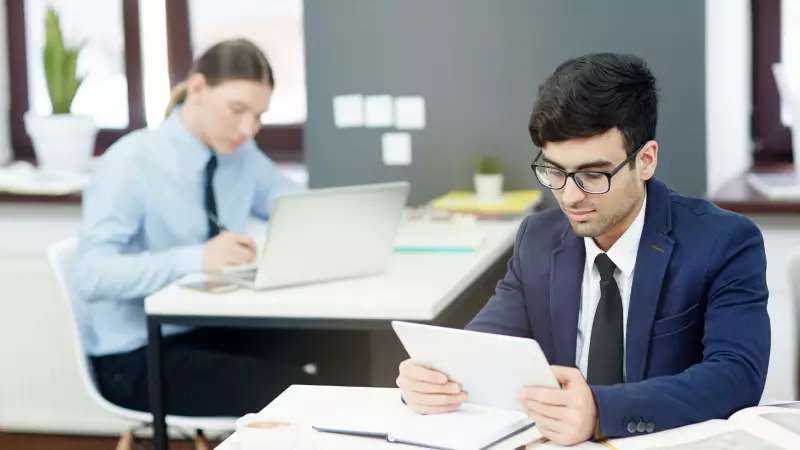 Bank Jobs 2025: 3000+ Vacancies in BOI, BOB, IPPB, Central Bank