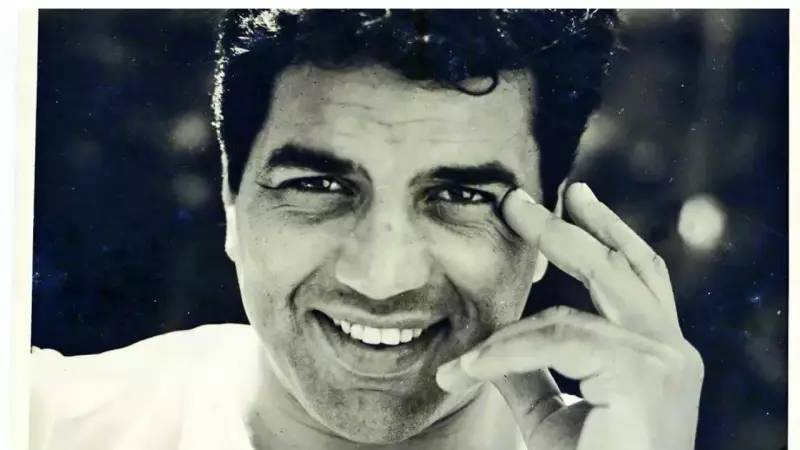 Bollywood Legend Dharmendra Passes Away at 89 in Mumbai