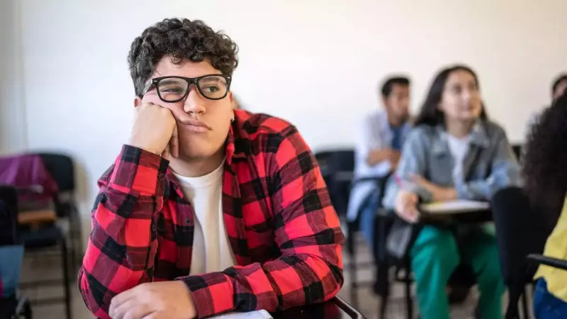 Brain Science Reveals: Why Boredom Makes Time Crawl & How to Fix It