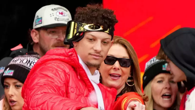 Chiefs Struggle at 5-5: Randi Mahomes' Support Amid Playoff Pressure