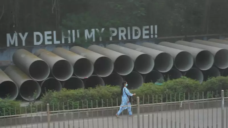 Delhi's AQI Crosses 400, Enters 'Red Zone' as Pollution Worsens