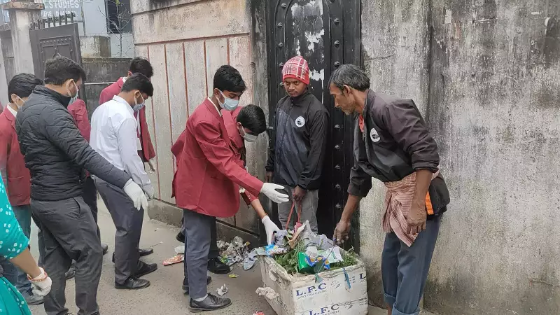 Dhanbad Students Spark Mass Cleanliness Drive at Polluted Bank More