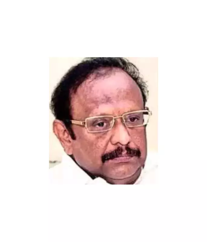 DMK Minister Labels Ex-AIADMK Leader as BJP 'Sleeper Cell' in TVK