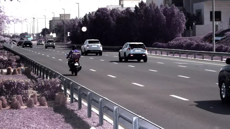 Dubai Police Issues 8,000+ Fines to Delivery Riders in Fast Lane Crackdown