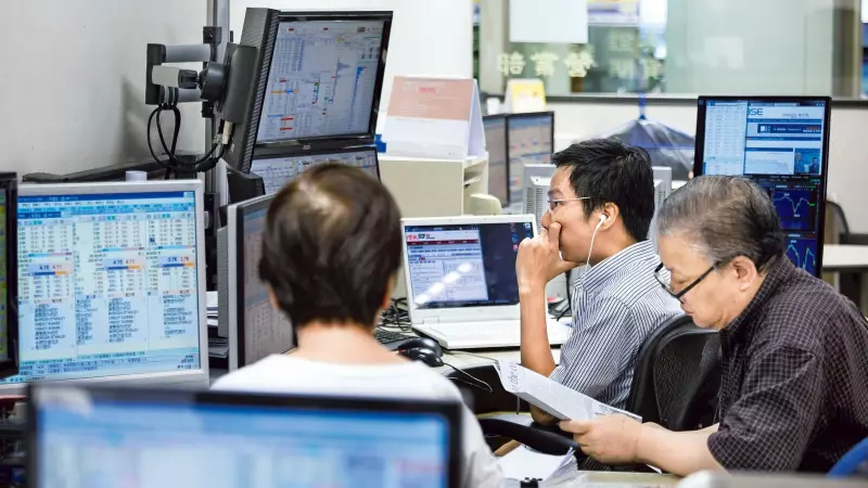 FPIs Pour ₹10,000 Crore Into Indian IPOs in October Frenzy - What's Next?