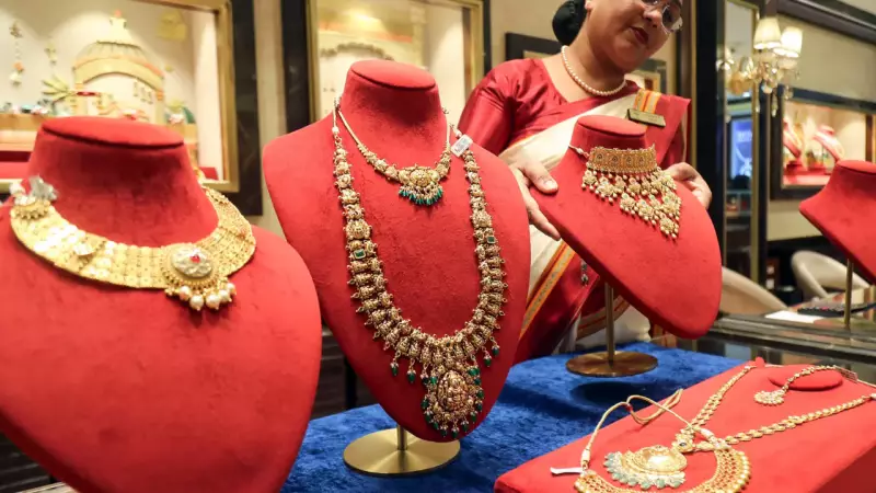 Gold Rush: Plain Jewellery Dominates 2024 Wedding Season