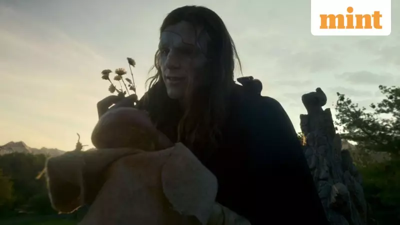 Guillermo del Toro's Frankenstein Earns Rave Reviews on Netflix