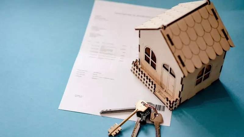 Home Loan Insurance Alert: Banks Can't Force Policies on Borrowers - Know Your Rights