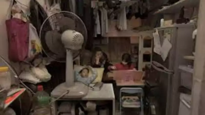 Hong Kong's Coffin Homes: 200,000 Live in Tiny Spaces Amid Housing Crisis