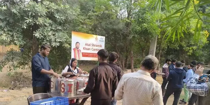 HSIIDC Opens Two Atal Shramik Canteens in Manesar, Offers Meals at Rs 10