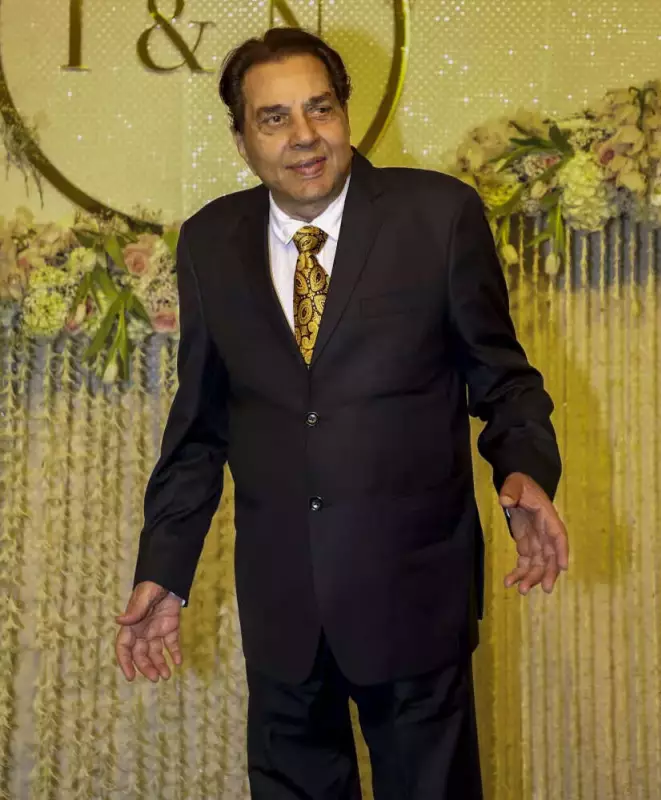 IFFI 56 Cancels Entertainment Events to Mourn Dharmendra at 89