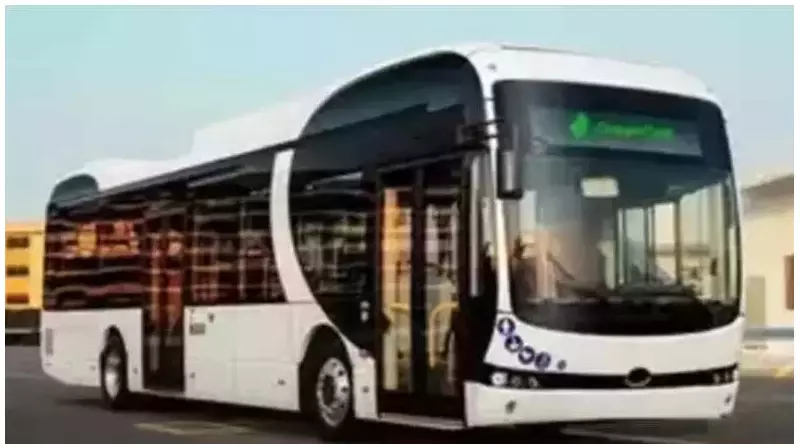 India Mandates Advanced Driver Alert Systems in All New Buses & Trucks from 2027 | Road Safety Revolution