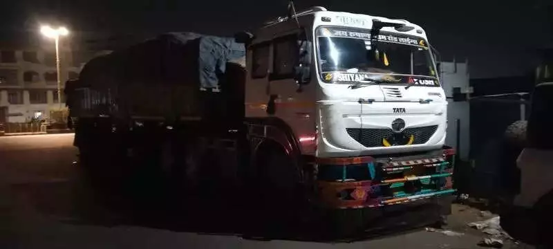 Jaipur Porter Crushed to Death by Truck at Surajpol Grain Market