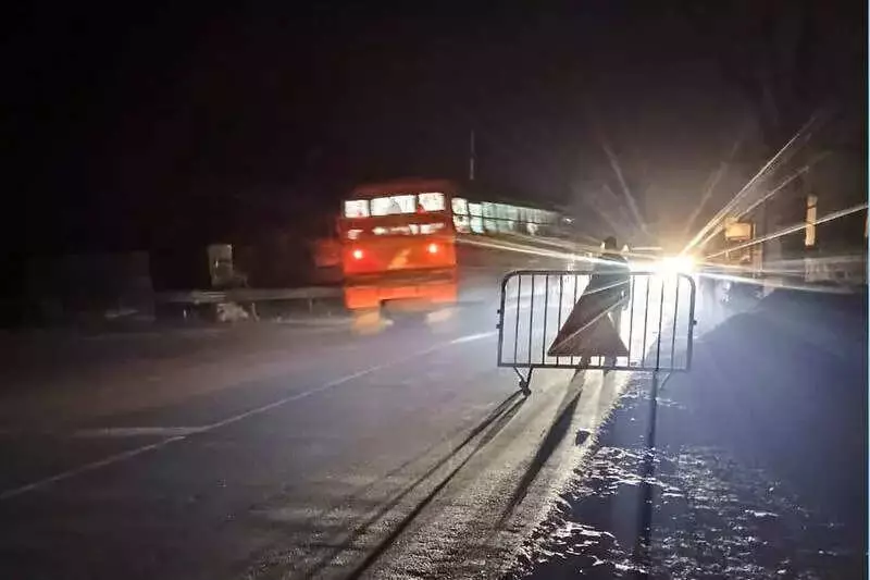 JCP Rupesh Kumar Urges Faster Street Light Installation on Basanti Highway