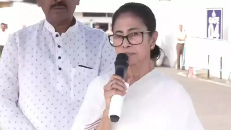 Mamata Banerjee Slams EC's 'Votebandi', Demands Halt to Voter Roll Revision