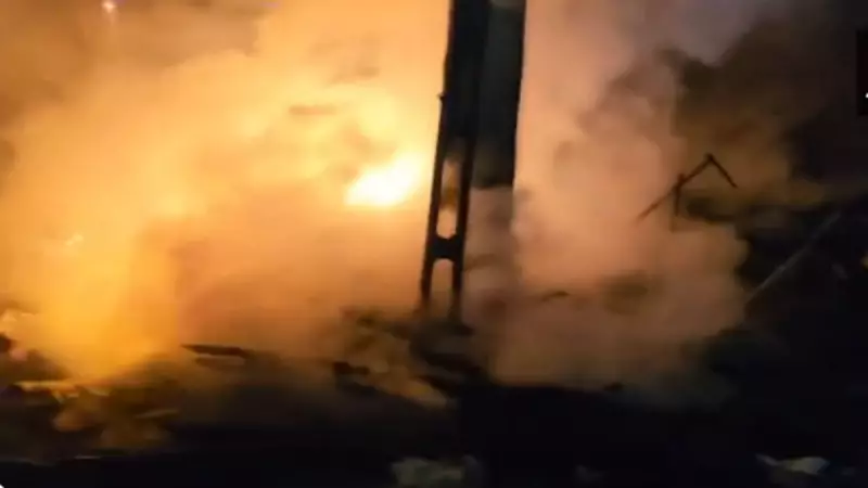 Massive Fire Engulfs Godhra Timber Warehouse, 20 Fire Tenders Respond