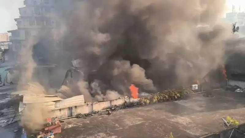 Massive Fire Near Kolkata's Lalbazar: Warehouse Blaze Sparks Panic