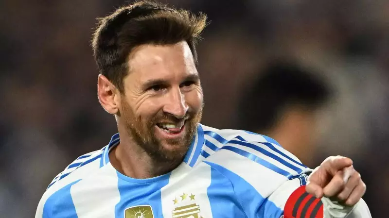 Messi & Martinez Shine as Argentina Beat Angola 2-0 in Friendly