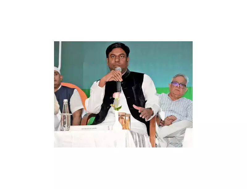 Nishad Community Alleges Injustice During Lalu Yadav's Regime in Bihar | Political Backlash