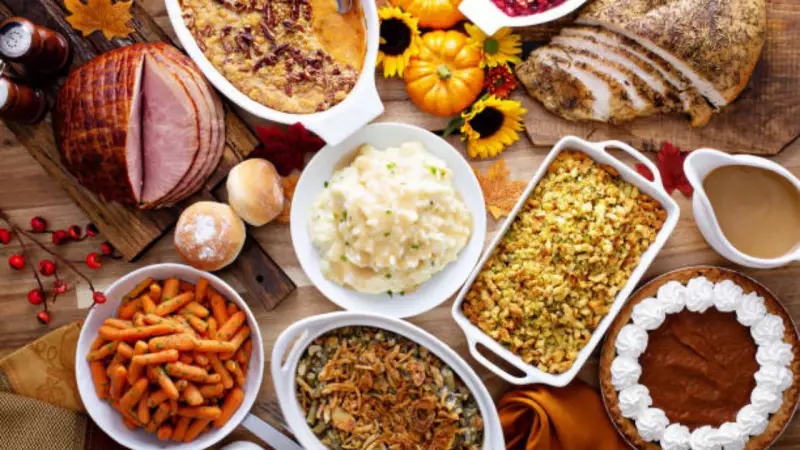 Ozempic & Thanksgiving: Dietitian's Guide to Enjoy Holiday Feast