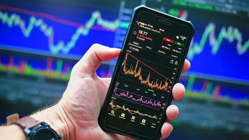 Q2 Earnings Blitz: Airtel, SBI, LIC, Paytm & Adani Stocks in Focus Next Week