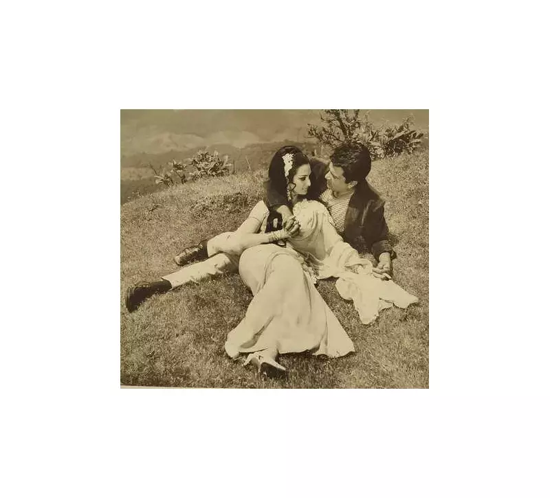 Saira Banu Remembers Dharmendra's Bond with Dilip Kumar