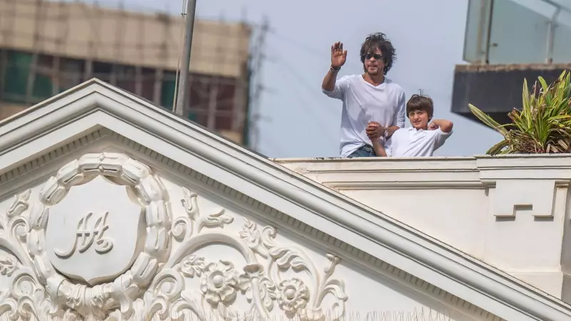 Shah Rukh Khan's 60th Birthday Extravaganza: Exclusive Fan Meet Details Revealed!