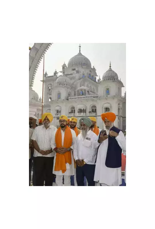 Sikh Community Throws Weight Behind Nitish Kumar as Population Dips in Bihar