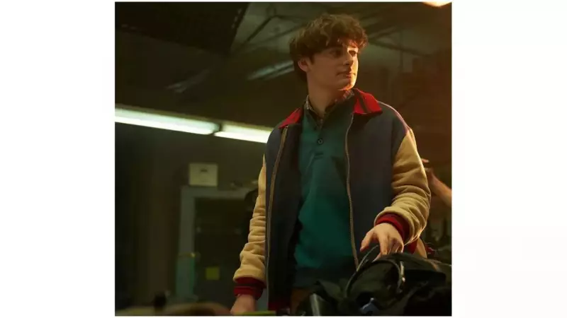 Stranger Things: Hopper & Steve Nearly Killed Off, Reveal Duffers