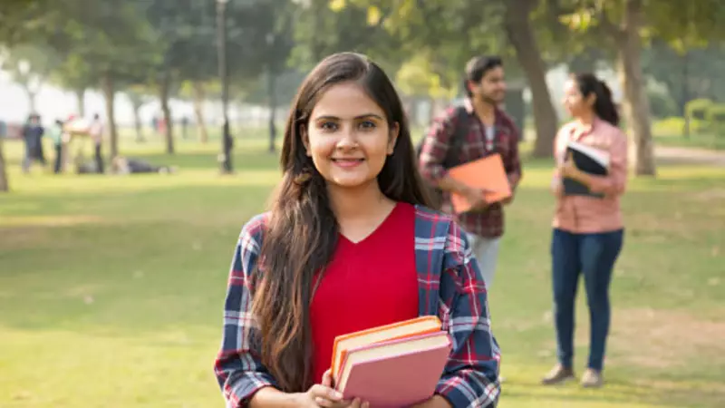 Teen Friendships vs Family: The Key to Healthy Adolescent Development