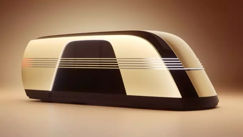 Tesla FSD Sparks Industry Dialogue: Musk's Licensing Woes & RV Innovation