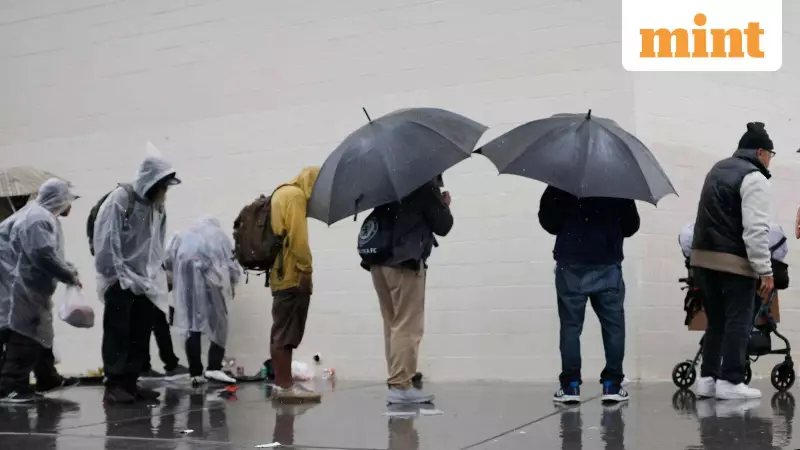 Thanksgiving Weather Alert: Snow, Rain & Flood Risks for Travelers