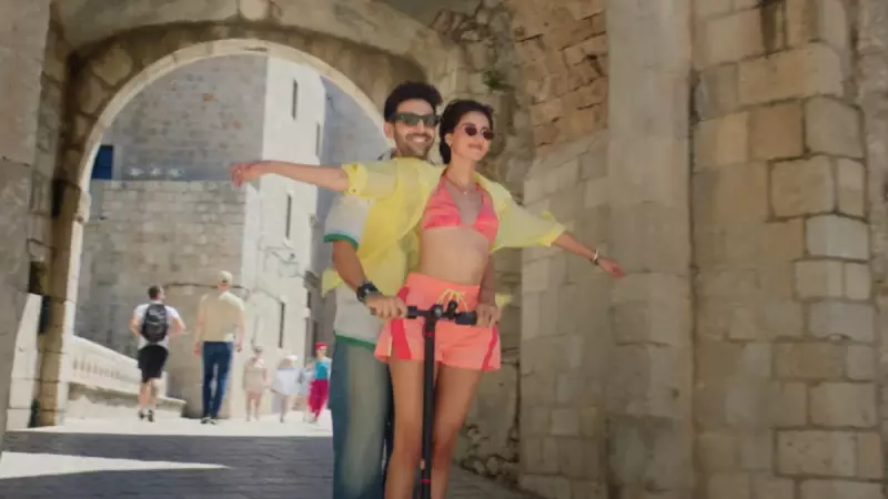 Tu Meri Main Tera Teaser Out: Kartik Aaryan, Ananya Panday Romance