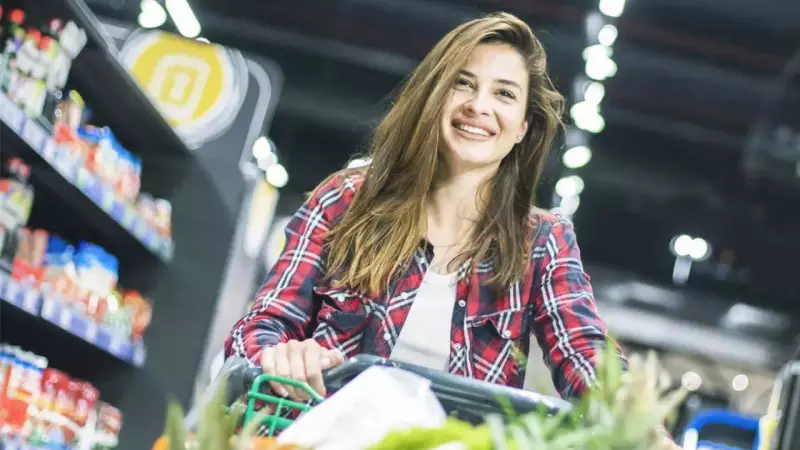 US Consumer Confidence Plunges to 88.7 in November Amid Inflation Woes