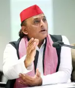 Akhilesh Yadav Warns Against Viral Folk Songs After RJD's Bihar Poll Setback