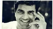 Bollywood Legend Dharmendra Passes Away at 89 in Mumbai