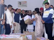 Congress Sends 16 Lakh Signatures to Delhi in Vote Fraud Protest