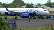 Delhi Airport Gridlock Sparks Major Flight Delays - Indigo Issues Passenger Advisory