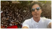 Shah Rukh Khan's 60th Birthday: Midnight Celebration at Mannat as Bollywood Stars Head to Alibaug
