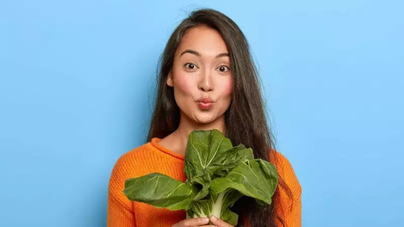 5 Foods to Help Your Lungs Recover After a High Smog Week