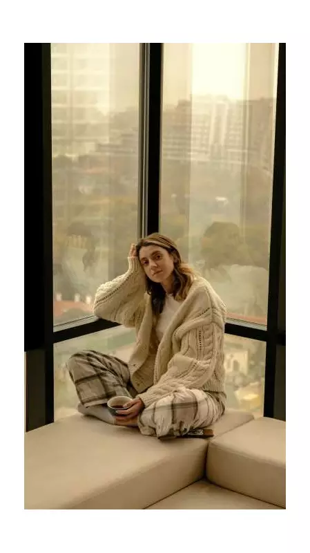 5 Simple Rituals to Combat Loneliness This December