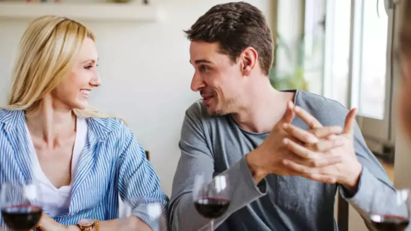 6 Science-Backed Ways to Make Strangers Feel Like Old Friends Instantly