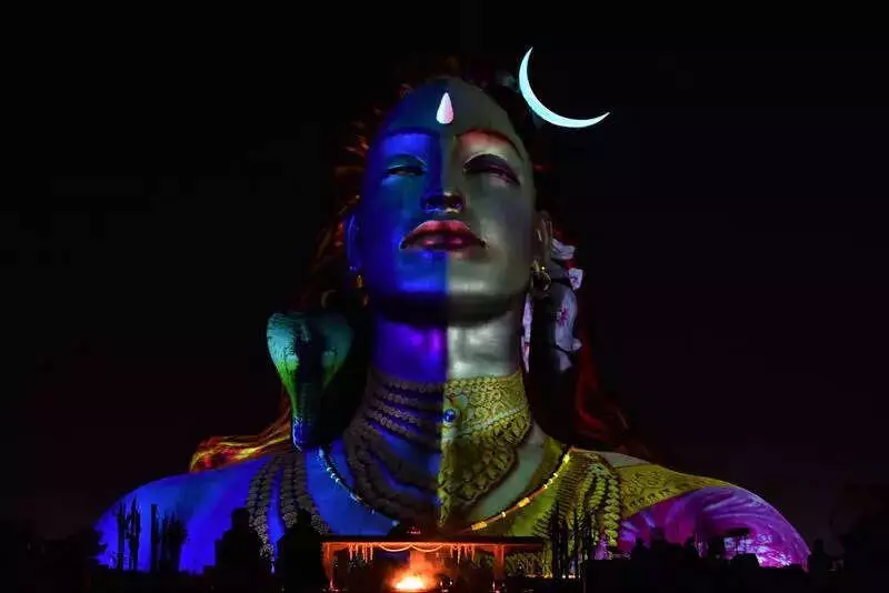 Adiyogi Rath Yatra Flagged Off in Coimbatore Ahead of Mahashivaratri 2024