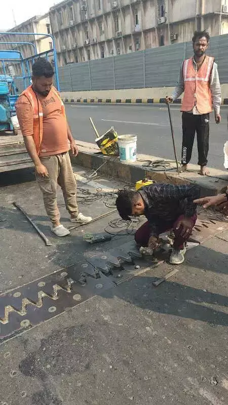 Ahmedabad's Income Tax Flyover Repairs Begin Just 5 Months After 'Good' Rating