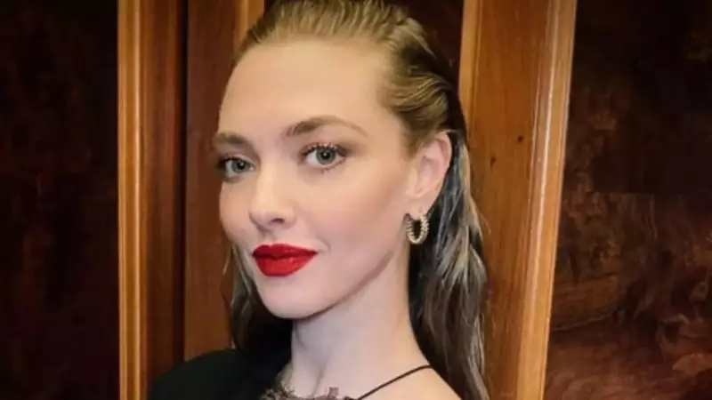 Amanda Seyfried Reveals Broadway Dream Shattered by Stage Fright