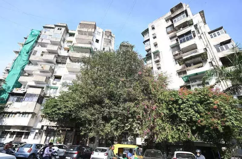 AMC's Heritage List Blunder: 96-Year-Old's Bungalow & High-Rise Wrongly Tagged