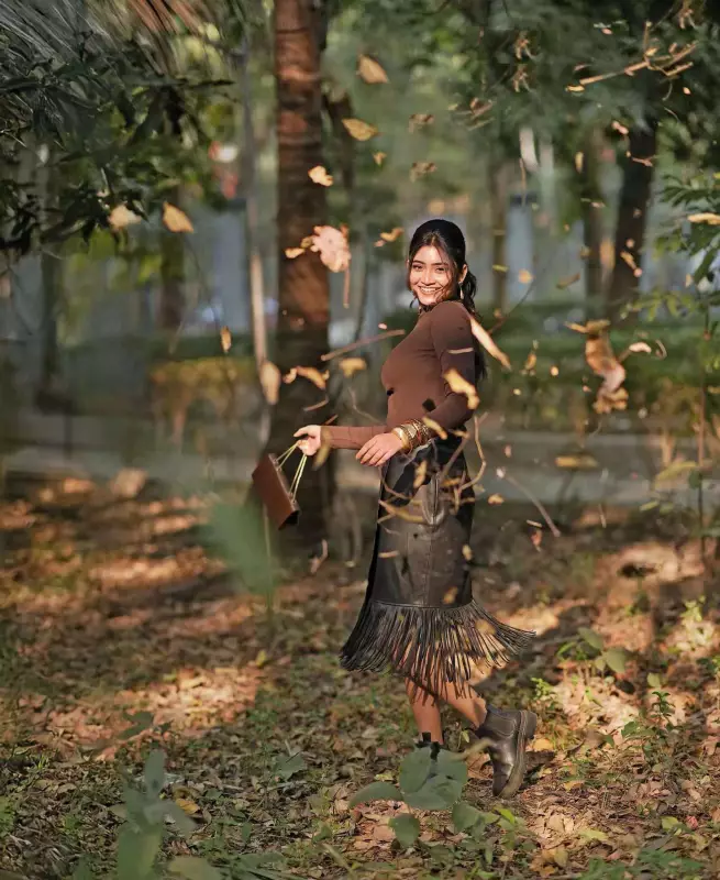 Ankita Mallick on TV to Film Shift, Social Anxiety & Mahua Roy Choudhury Biopic